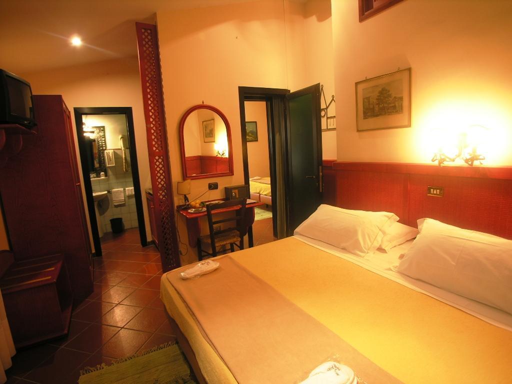 Toledo 3* Naples