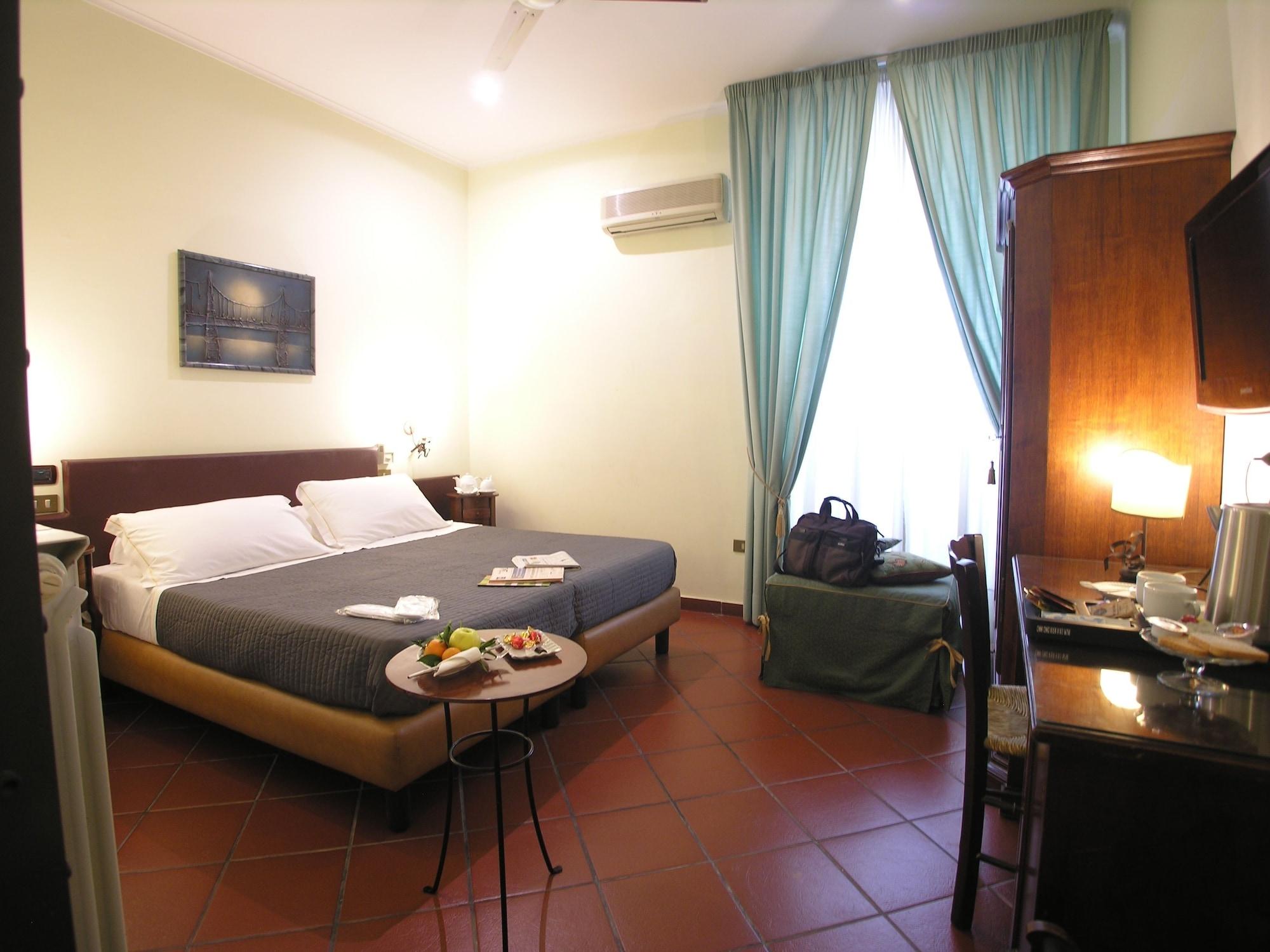 Toledo Hotel 3*