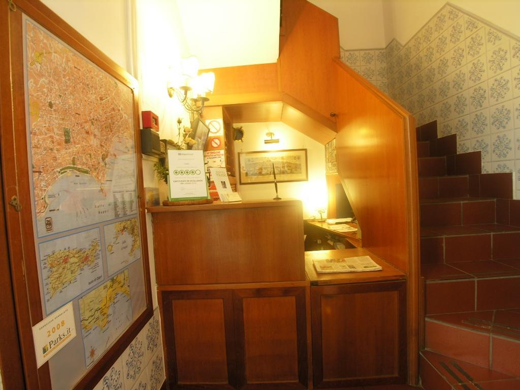 Toledo Naples